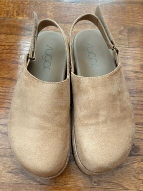 Sugar Suede Tan Slingback Clogs